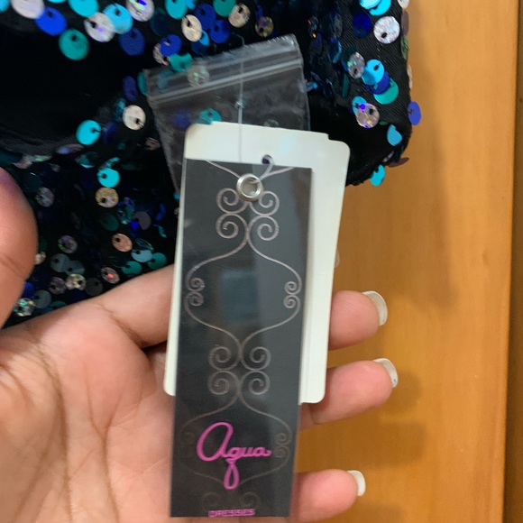 NWT! Aqua Blue Multi Sequin Dress size 4 - Picture 7 of 11